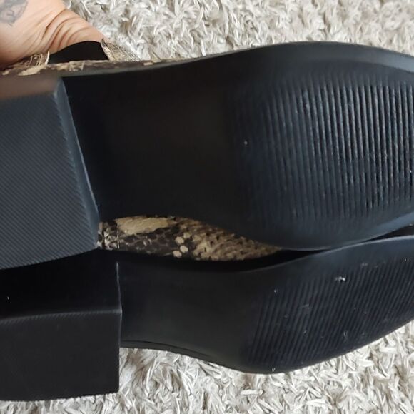 Steve Madden Snakeskin Booties Womens – Revived Clothing Exchange Size 8,5 - Picture 8 of 12